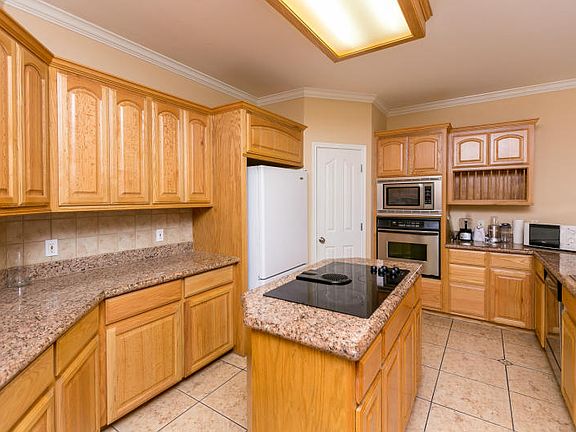 3rd image of 2529 Wishbone Ct