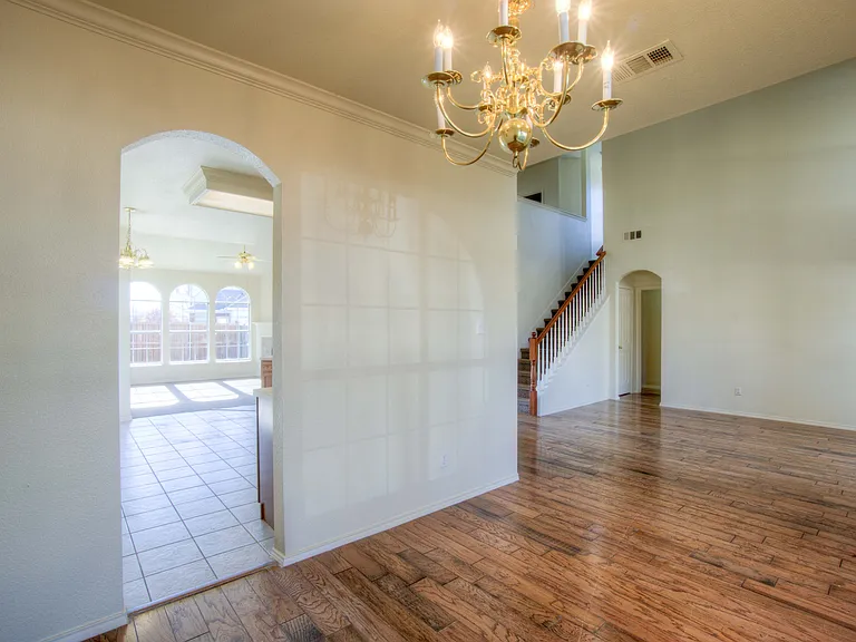 5441 Mohawk Ct — Photo 5