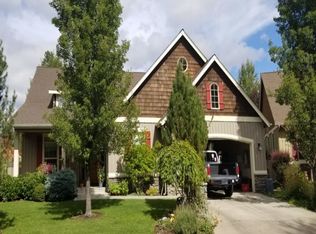 19525 Sugar Mill Loop, Bend, OR 97702