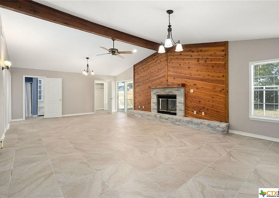 1st image of 616 Conway Dr