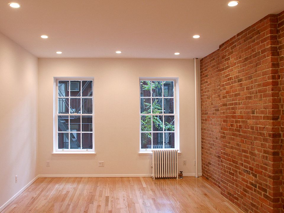 2nd image of 415 E 72nd St APT 4RE