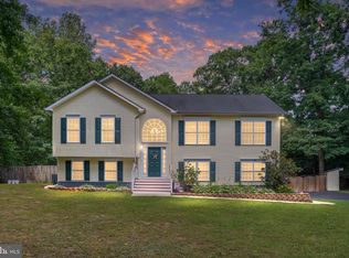 288 Cropp Rd, Fredericksburg, VA 22406