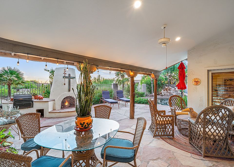 1st image of 9145 E Calle De Las Brisas