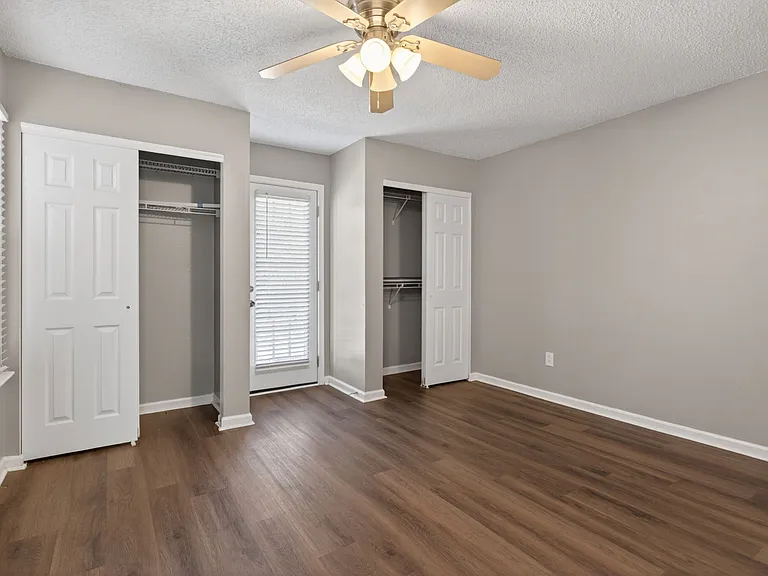 3528 Dublin Ct — Photo 18