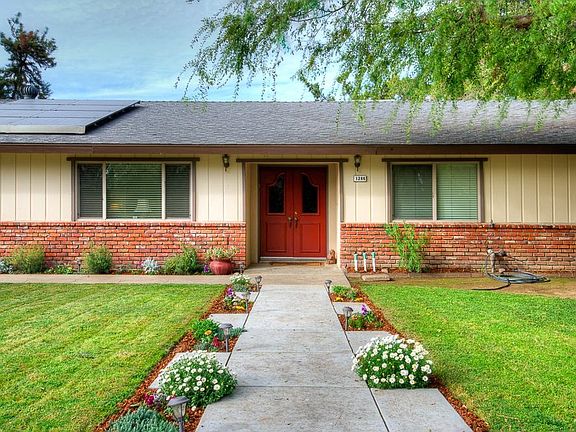 5th image of 1286 E Plymouth Way