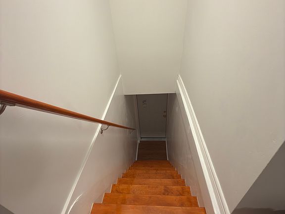 4th image of 127 Walnut St #2