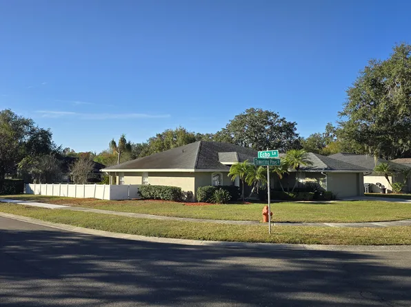 122 Towering Pines Dr, Lakeland, FL 33813