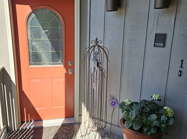 (undisclosed Address), Anchorage, AK 99517
