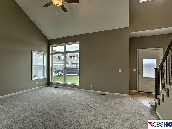 5th image of 134 Broken Arrow Cir