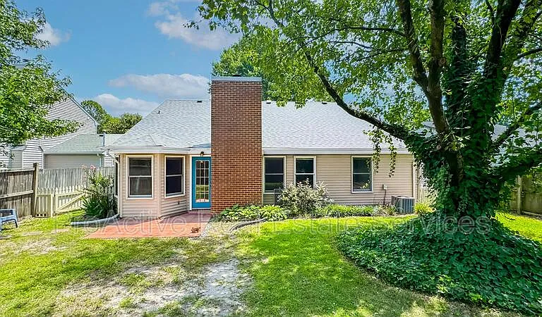 5568 Annandale Dr — Photo 25