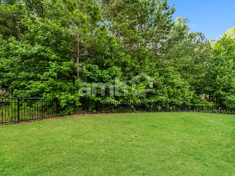 2461 Napa Valley Dr — Photo 34