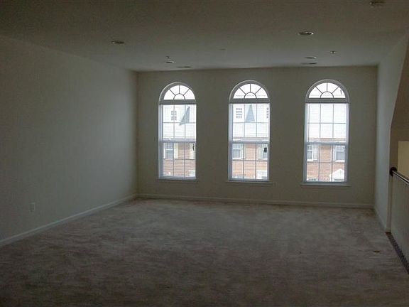 5th image of 1803 Wheyfield Dr #14-B