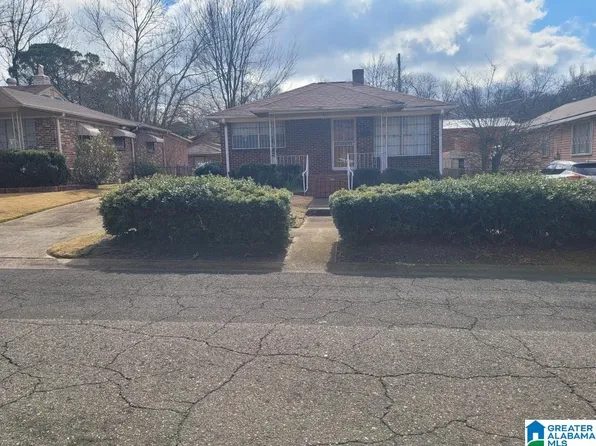 39 15th Ave W, Birmingham, AL 35204