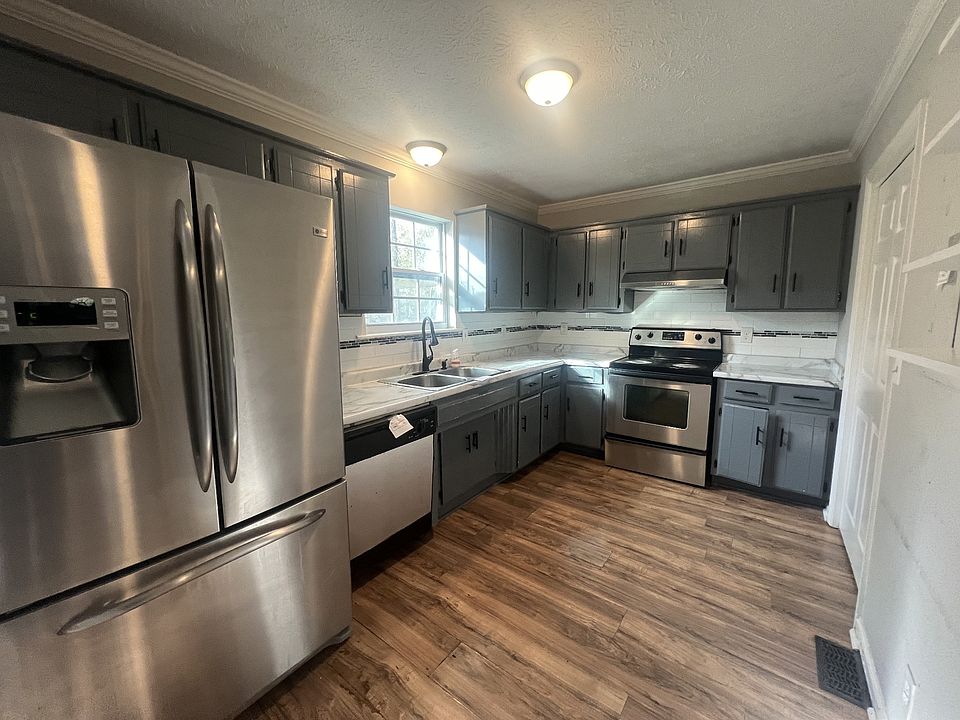 3237 Lakeford Dr, Nashville, TN 37214 | Zillow