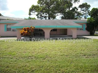 4930 Victoria Dr APT 2B, Cape Coral, FL 33904
