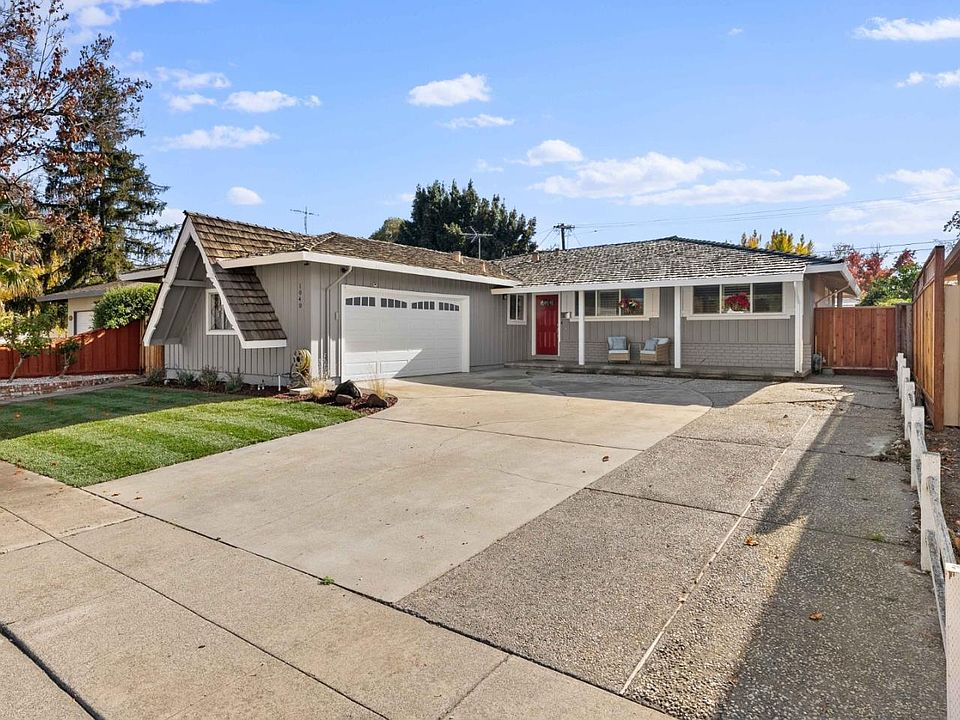 1st image of 1040 Gloucester Ct
