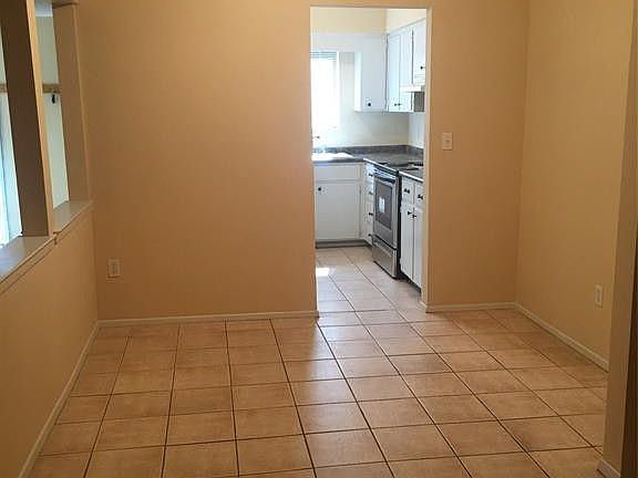 2nd image of 505 Saddlewood Ln