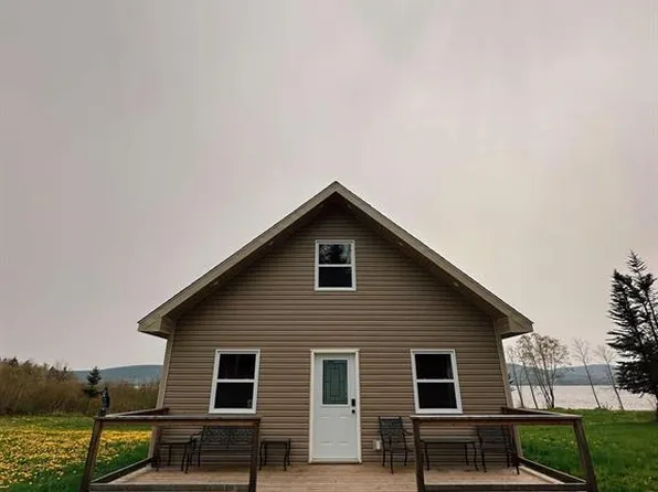 1 Lake Road, Humber Valley, NL A8A3H9