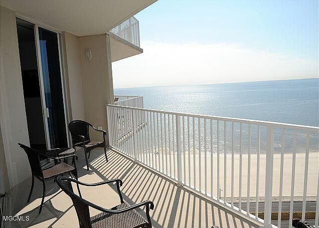 1st image of 2668 Beach Blvd