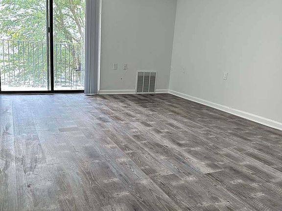 3rd image of 1750 N Marywood Ave APT 311