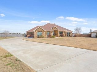 4002 Big Brooke Dr, Salado, TX 76571