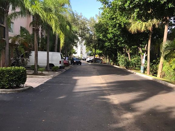 2nd image of 2039 SE 10th Ave APT 515