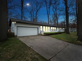 71508 Merle St, Edwardsburg, MI 49112