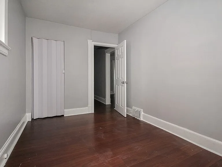 1909 Treadway Ave — Photo 16