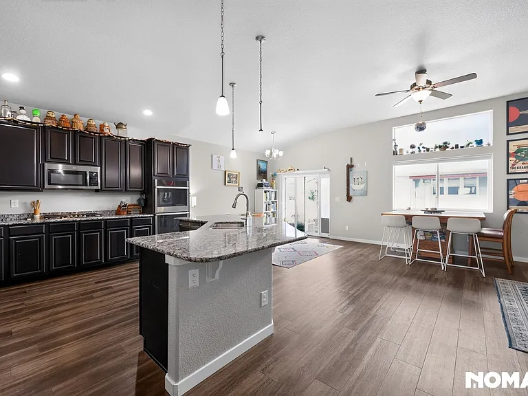 1296 Coffman Dr — Photo 15