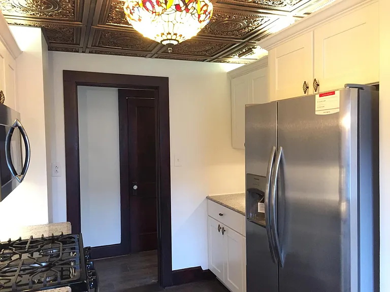 850 Elk St #3 — Photo 6