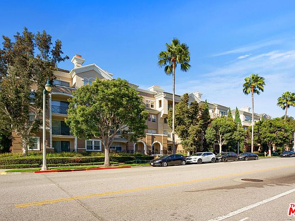 3rd image of 13075 Pacific Promenade APT 400