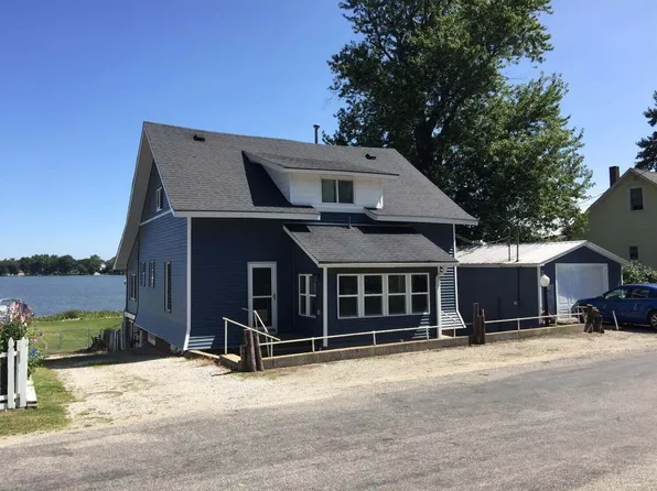 1191 N Main St, Kewanna, IN 46939