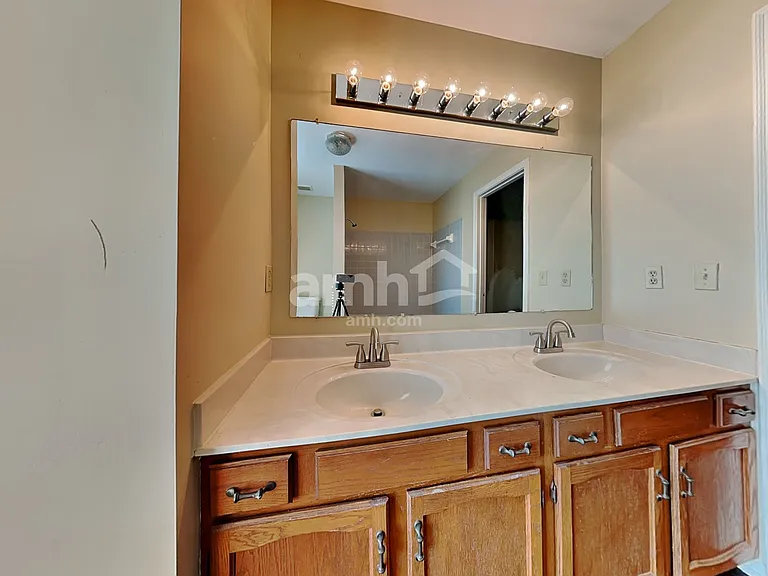 3367 Woodlyn Hills Dr — Photo 12
