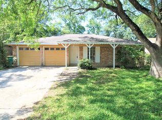 704 Phyllis Ct, Conroe, TX 77303