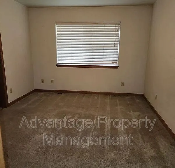494 Nandina St — Photo 6