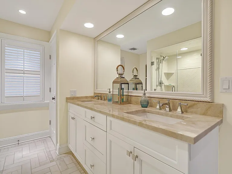 1552 Runyon Ln — Photo 32