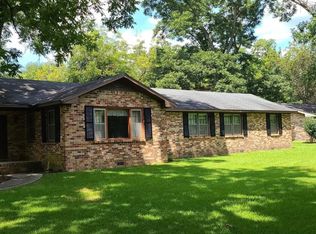 5381 Shady Dr, Millbrook, AL 36054