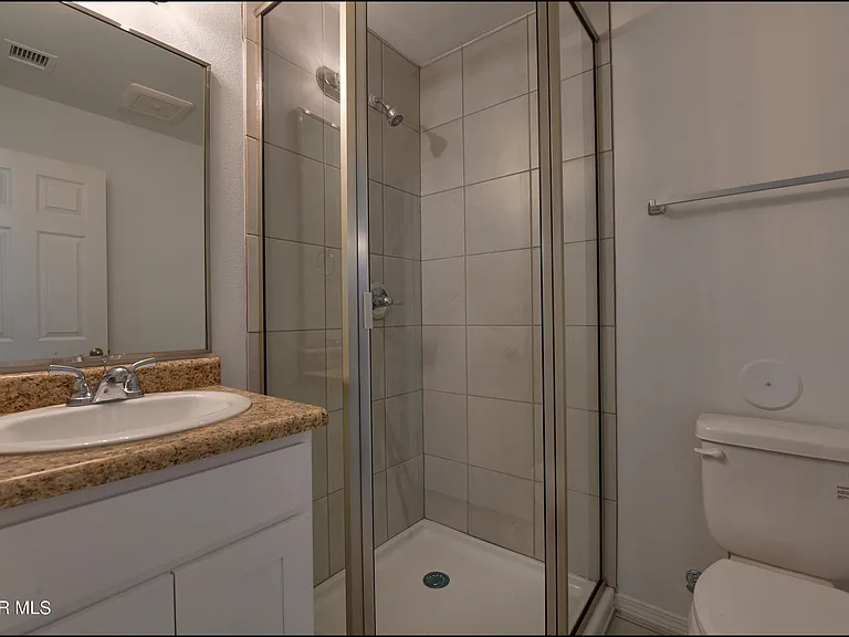 4626 Maxwell Ave #C — Photo 21