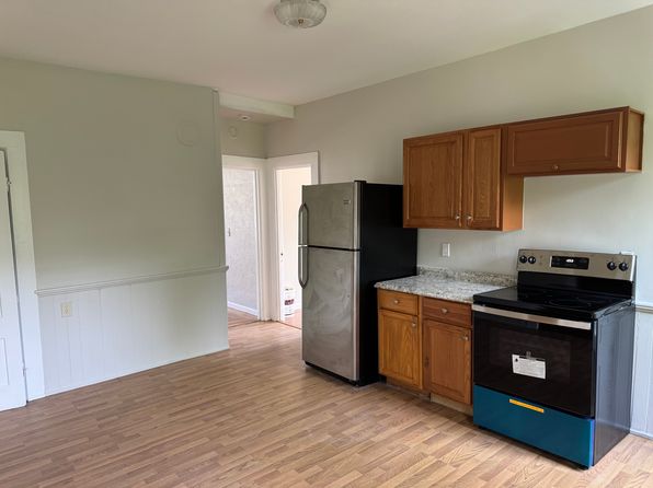 129 Union St #2E