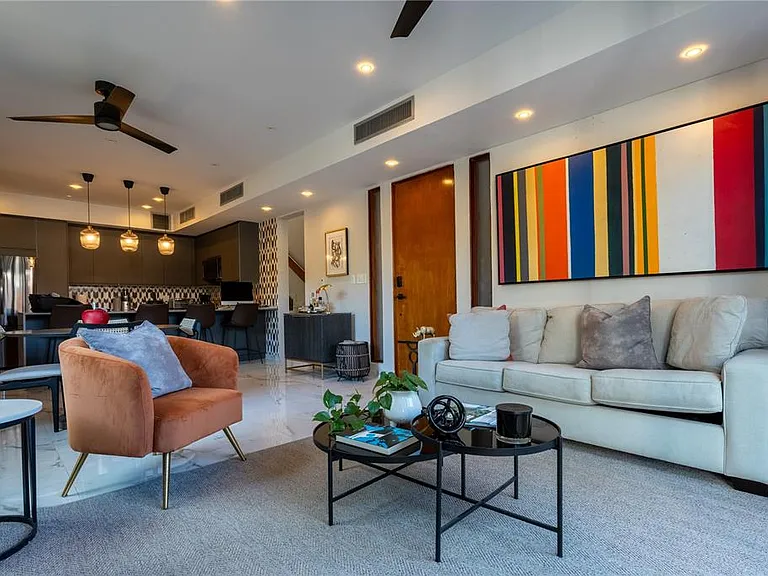 75 Fairways Dr #27 — Photo 4