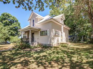 14322 Doss St, Mount Vernon, MO 65712