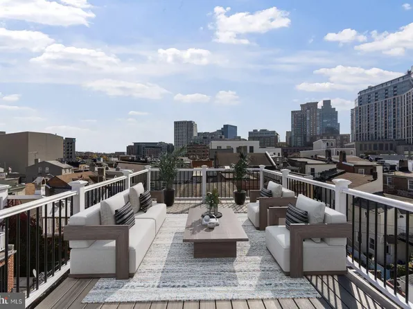 919 Stiles St, Baltimore, MD 21202