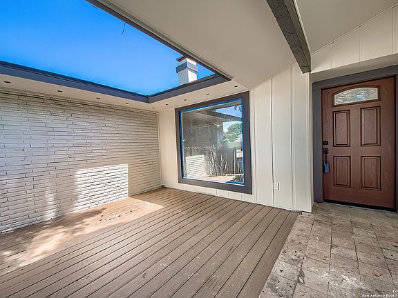 4th image of 14019 BELL DR