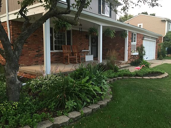 3rd image of 6288 Odessa Dr