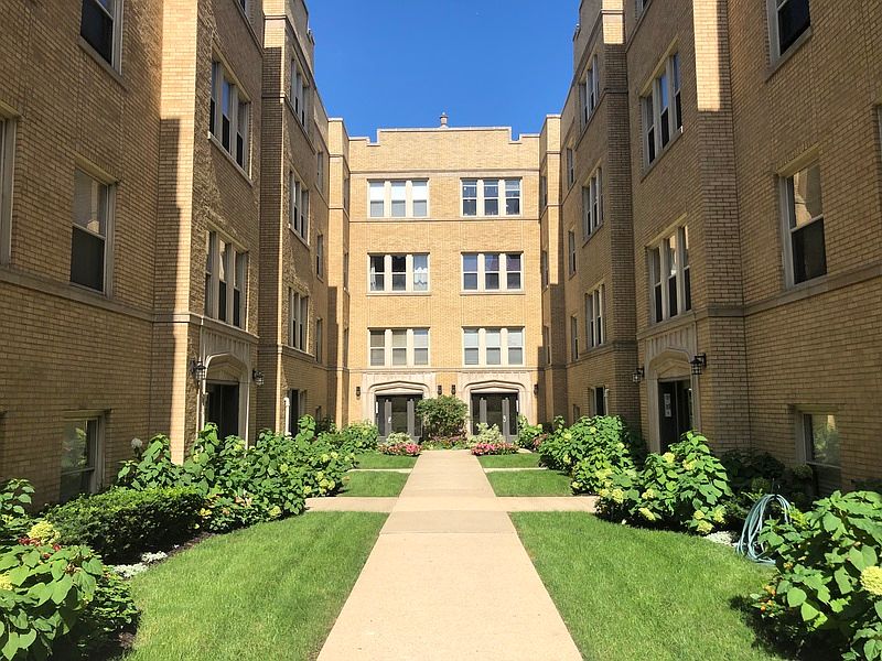 1st image of 1118 E Hyde Park Blvd APT 2N