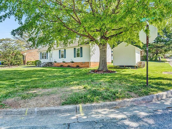 3rd image of 4707 Nelms Ln NE