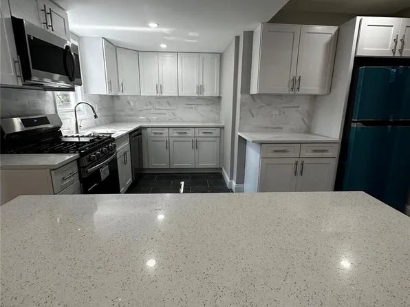 110-36 199th Street, Saint Albans, NY 11412