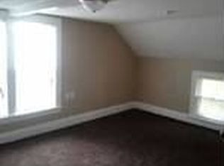 908 Liberty St, Aurora, IL 60505