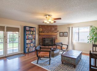 13929 Coachella Rd, Apple Valley, CA 92307