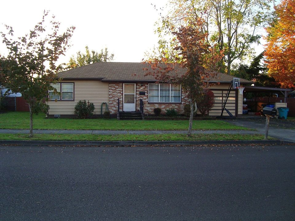 1st image of 114 NE 90th Ave